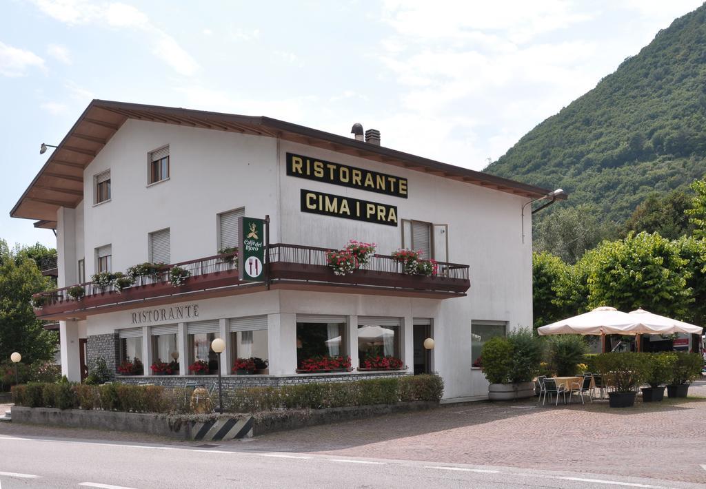 Albergo Ristorante Cima I Pra' Ponte nellʼAlpi Eksteriør billede